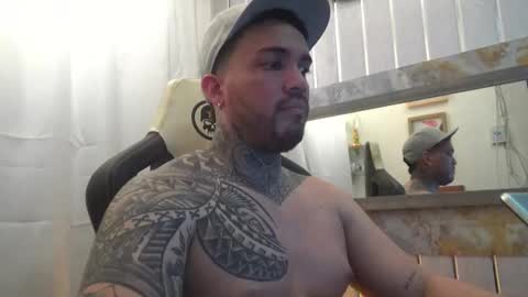 angellatino0 online show from December 1, 3:53 am