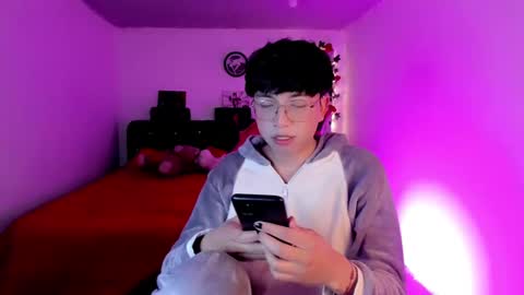 Angel  online show from November 20, 4:01 am