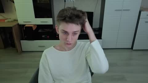 vodka online show from March 24, 8:30 am