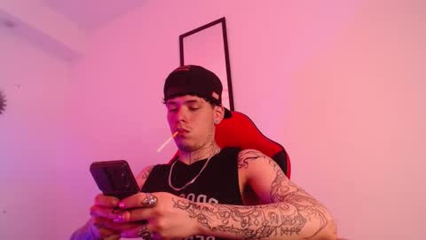 anhonymus online show from September 30, 4:51 am