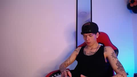 anhonymus online show from October 30, 4:47 am