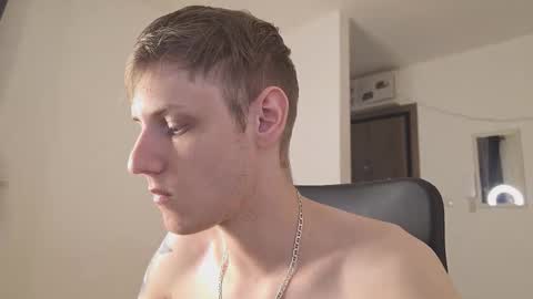    online show from November 26, 6:11 pm