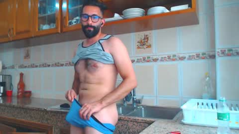 adrenalinE online show from September 19, 2:39 pm