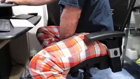 D online show from October 31, 2:42 pm