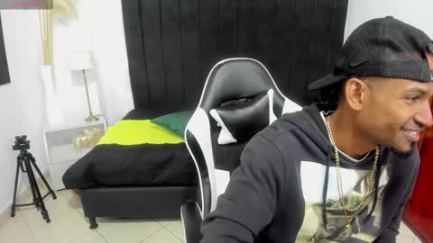       online show from December 17, 12:18 am