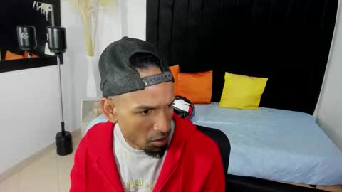       online show from November 2, 11:31 pm