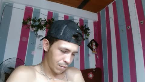 antony_hardx_ online show from September 24, 9:02 pm