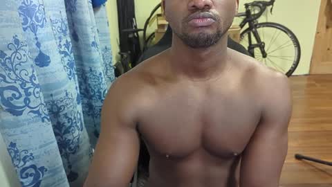 Snapshot of apollodarkmn chatting on December 14, 1:06 pm apollodarkmn online show from December 14, 1:06 pm