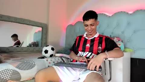 Apolo Richards online show from February 13, 7:52 pm