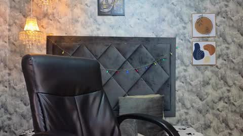 Apolo online show from December 3, 12:49 am