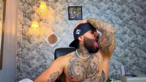 Apolo online show from January 17, 9:49 pm