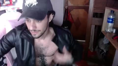 Andres online show from March 5, 7:54 pm