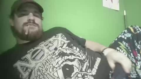 aquadad182 online show from May 3, 4:48 am