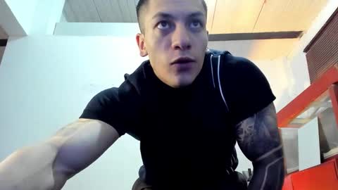 Jonathan online show from November 4, 7:37 pm