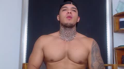 AquilesElpapi online show from February 27, 1:28 pm