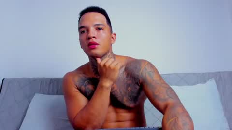 AquilesElpapi online show from June 29, 10:26 am