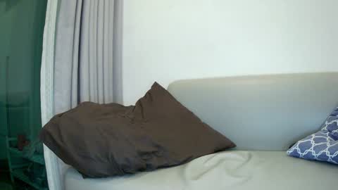 Snapshot of arabthickestdick1 chatting on February 8, 9:57 pm Shaani online show from February 8, 9:57 pm
