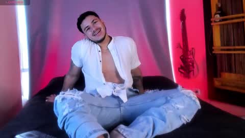 Ariies13 online show from November 18, 12:09 pm