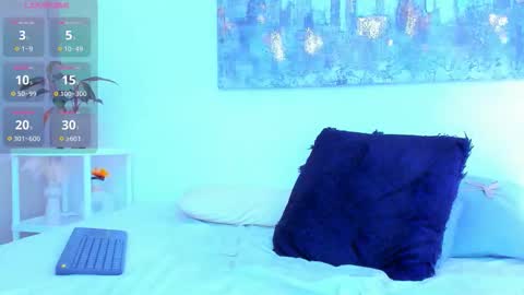   online show from September 21, 8:36 am