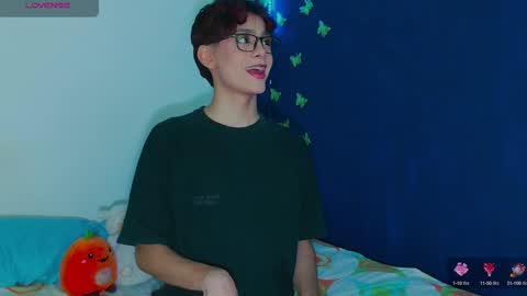 Snapshot of arnold_laurent chatting on October 15, 2:52 am Arnold online show from October 15, 2:52 am