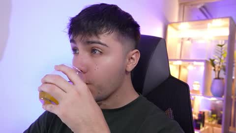 aron__cooper online show from February 10, 12:59 am