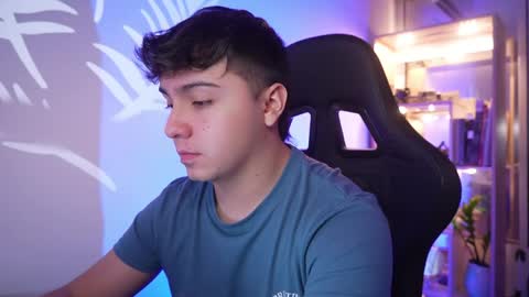 aron__cooper online show from May 28, 1:58 am
