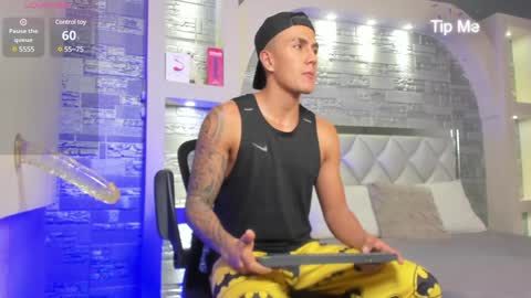 ARON BOLT online show from January 15, 11:53 am