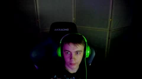 Snapshot of aron_neall chatting on January 15, 5:37 pm biggest penis online show from January 15, 5:37 pm