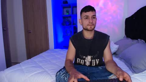 Aron Santoro online show from January 11, 5:27 pm