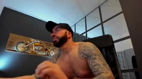 AronGrant online show from February 28, 10:52 am