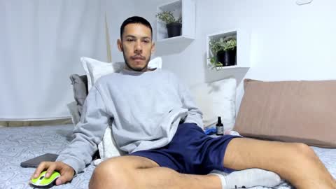 Snapshot of aronxx_ chatting on January 19, 10:50 am BLACK FRIDAY 55 OFF ON MY ONLYFANS. online show from January 19, 10:50 am
