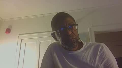 Arteblazze not daddy boy bitch or nigga online show from April 18, 1:40 am