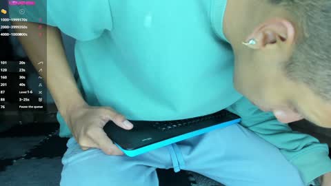 Arthur online show from February 1, 11:54 am