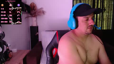 Sebas online show from November 25, 4:31 pm