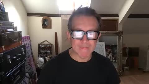 artisterotic online show from October 28, 9:56 am