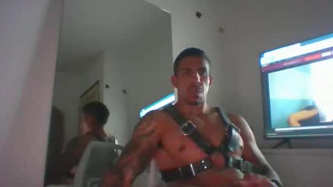 artmanuelarturo online show from January 11, 5:22 am