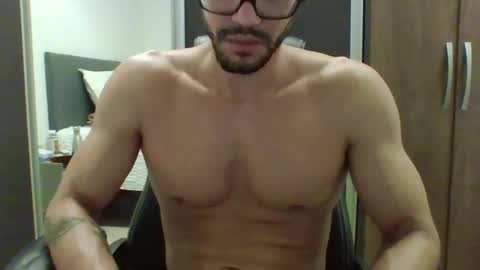 Arthur Villasboas online show from December 2, 9:04 pm