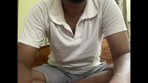 aryan_980763874 online show from May 17, 12:23 pm