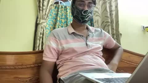 aryan_980763874 online show from May 18, 4:07 am