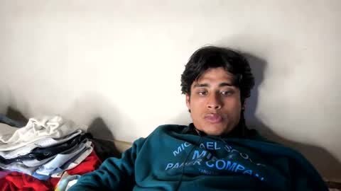 Snapshot of ash2730 chatting on February 1, 7:02 pm ash2730 online show from February 1, 7:02 pm