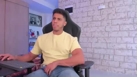 my name real is camilo online show from January 16, 9:17 pm