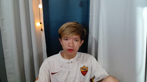 asian_macky online show from April 15, 2:44 am