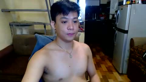asiandreamboyx online show from July 4, 1:36 pm
