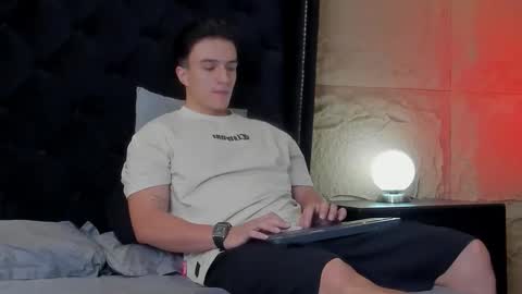 Aslan  online show from April 8, 2:45 am