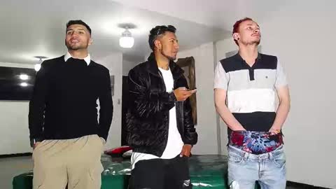 Snapshot of asmodeus7100 chatting on September 18, 6:21 pm THOMAS AND DAMIAND online show from September 18, 6:21 pm