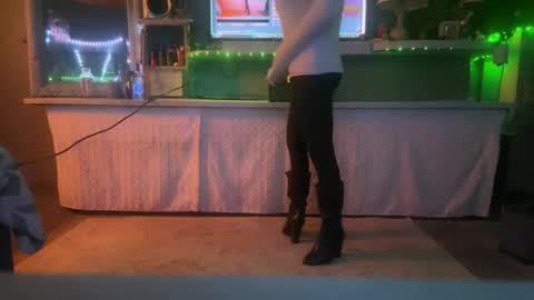 SIR WILLIAM online show from January 13, 8:41 am