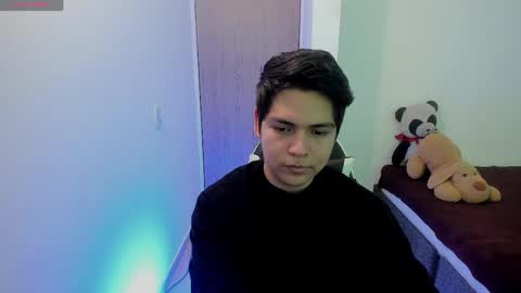 Asta Kuno online show from April 9, 7:42 pm