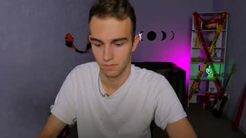 astren online show from October 26, 12:07 pm