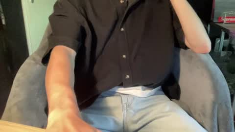 Undress a hung twink  online show from July 24, 1:40 pm