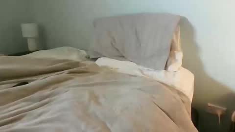 auckland26 online show from September 12, 1:38 am